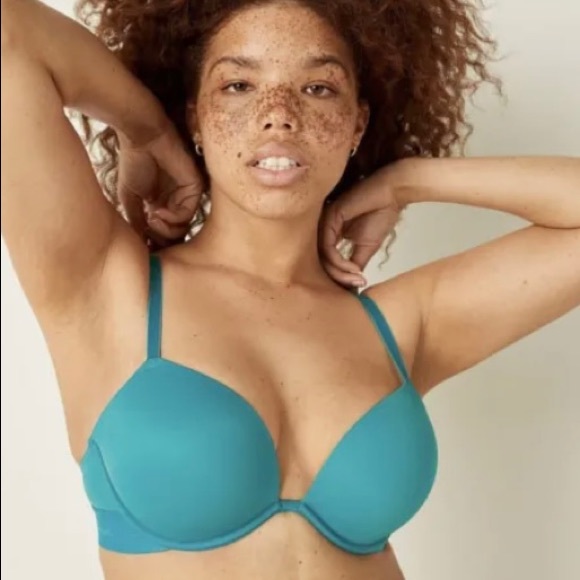 Victoria's secret pink wear everywhere Super
push up bra size 38B and 36DDVS 34c - Picture 5 of 10